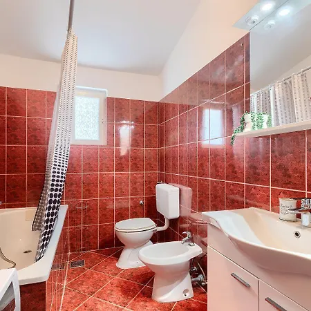 別荘 Mit Gym, Privatpool, Bbq プーラ