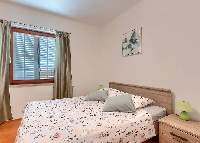 Vikendica Mit Gym, Privatpool, Bbq