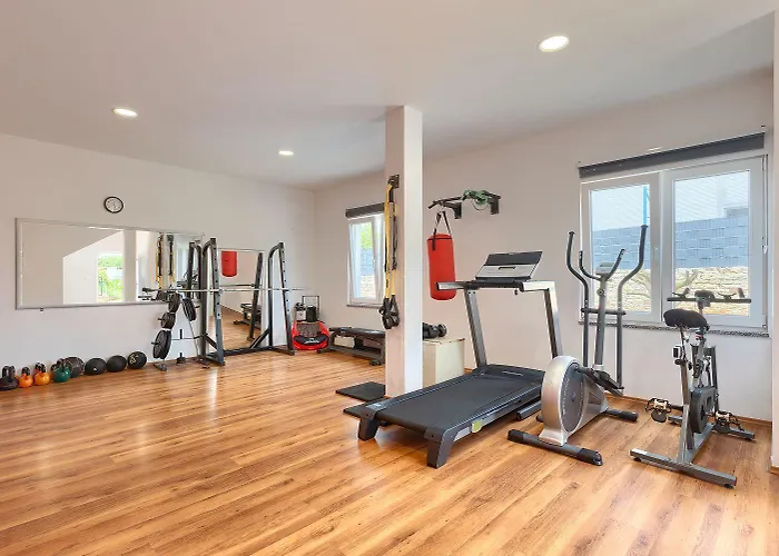 Mit Gym, Privatpool, Bbq