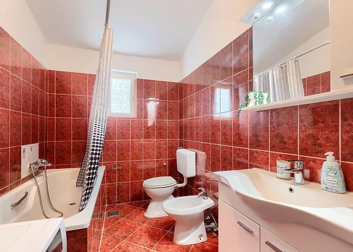 Vikendica Mit Gym, Privatpool, Bbq Pula