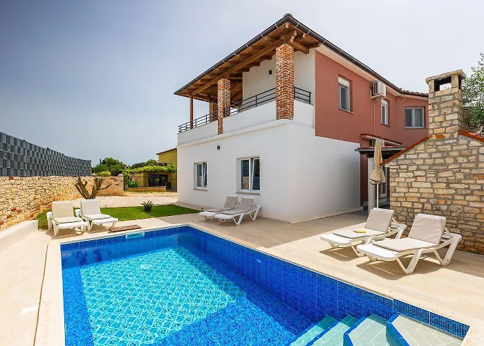 Mit Gym, Privatpool, Bbq * Pola