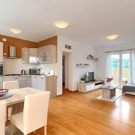 Casa vacanze Mit Gym, Privatpool, Bbq *