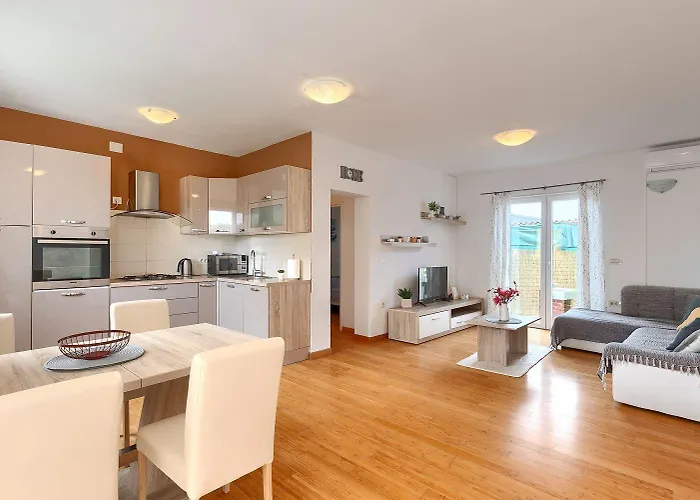 Holiday home Mit Gym, Privatpool, Bbq *