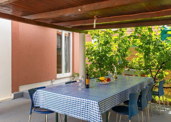 Holiday home Mit Gym, Privatpool, Bbq Pula