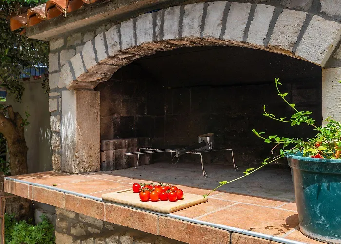 Mit Gym, Privatpool, Bbq Pula